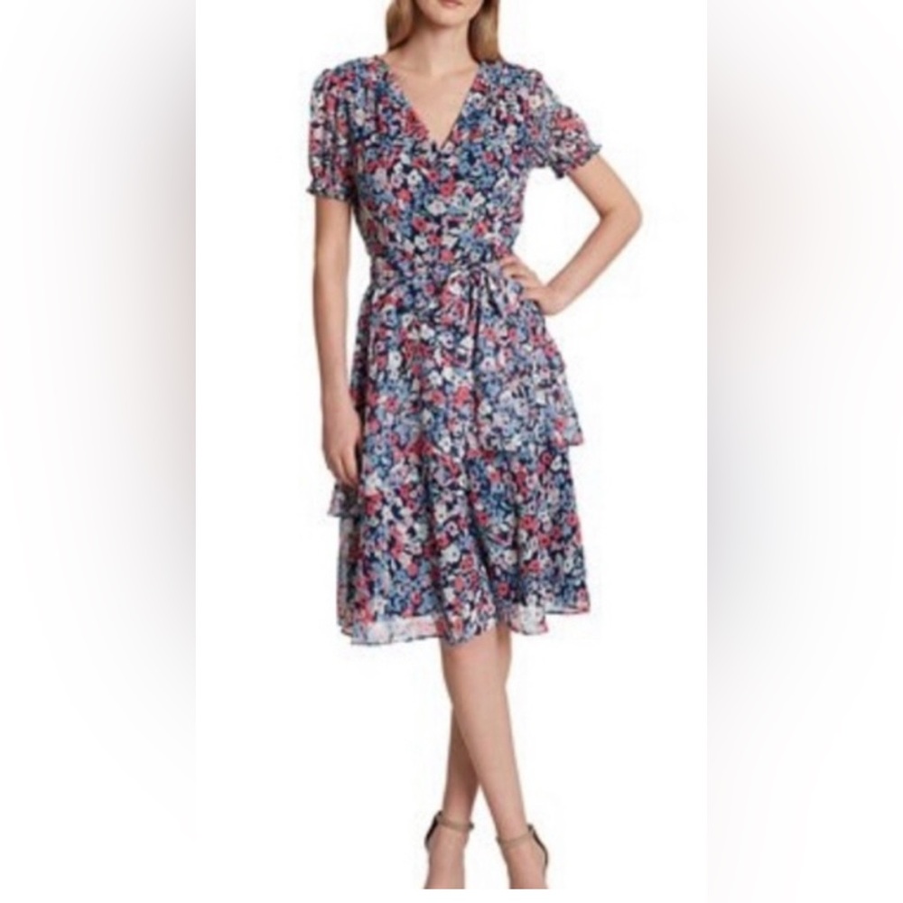 Tahari Navy Vneck short sleeve Tiered Multicolored Surplice Dress size 6